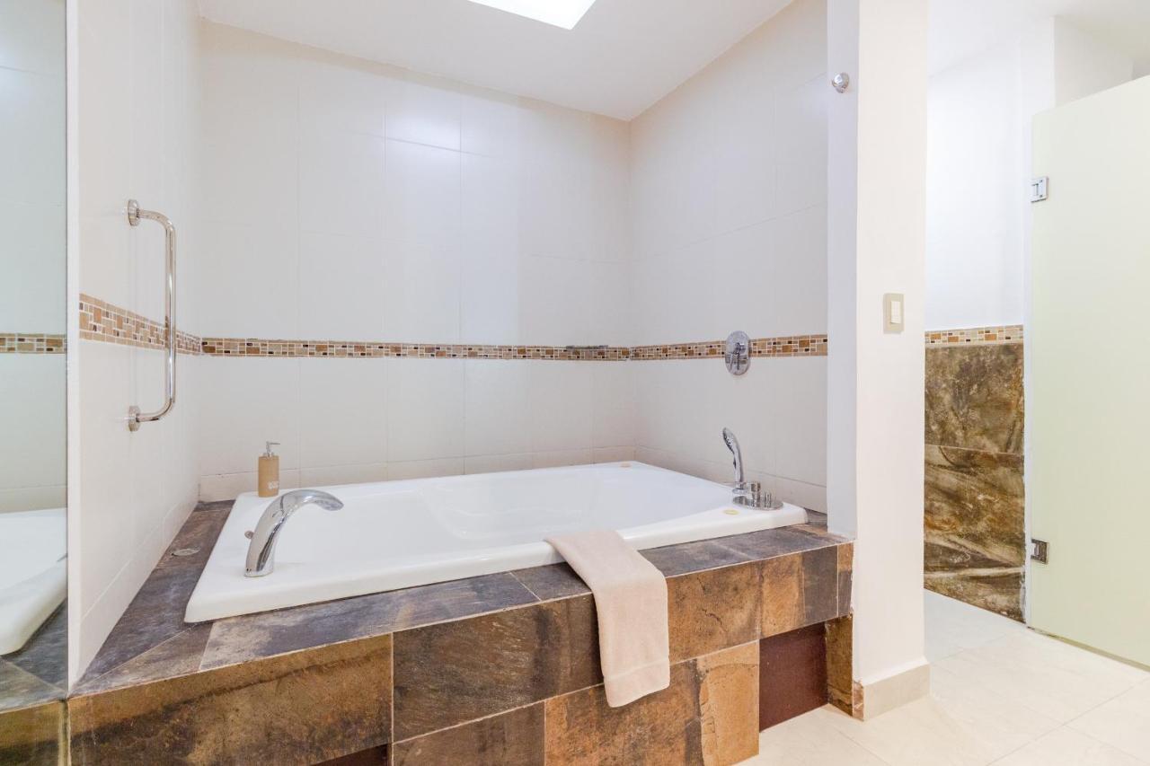 Cozy & Super Spacious Suite Colibri Playa D.Carmen Плая дел Кармен Екстериор снимка